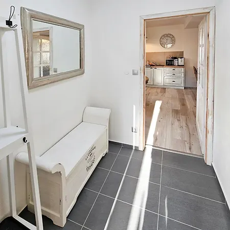 Klatovska Apartment *